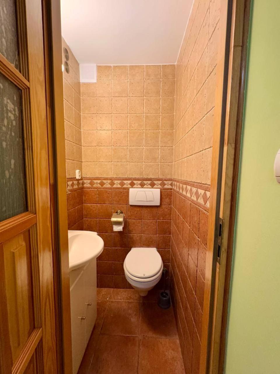 Vector Home وارسو المظهر الخارجي الصورة