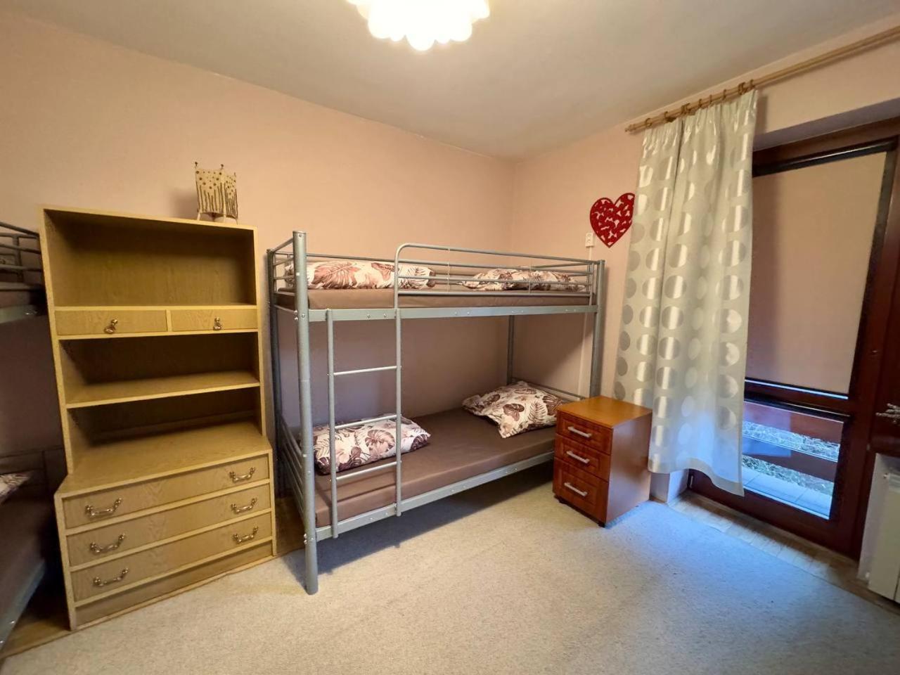 Vector Home وارسو المظهر الخارجي الصورة